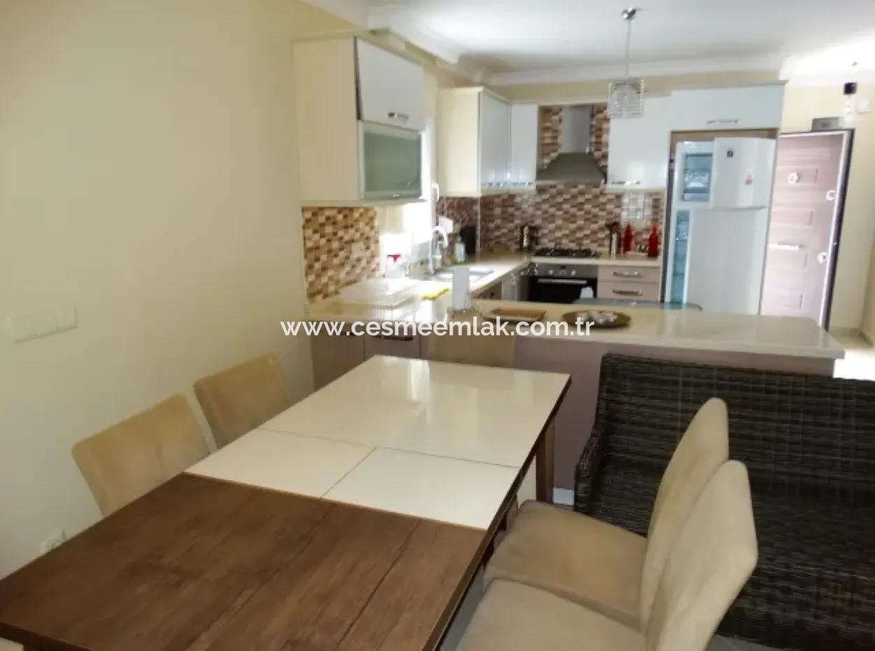 Alacati Çamlik Road Monatliche Miete Pool 4 1 Villa