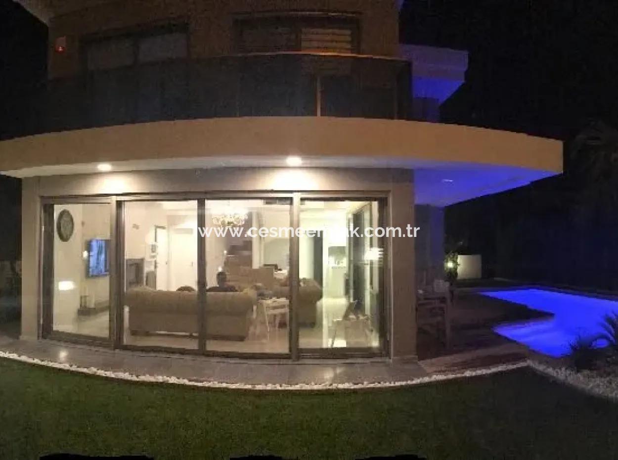 Luxusvilla In Alacati
