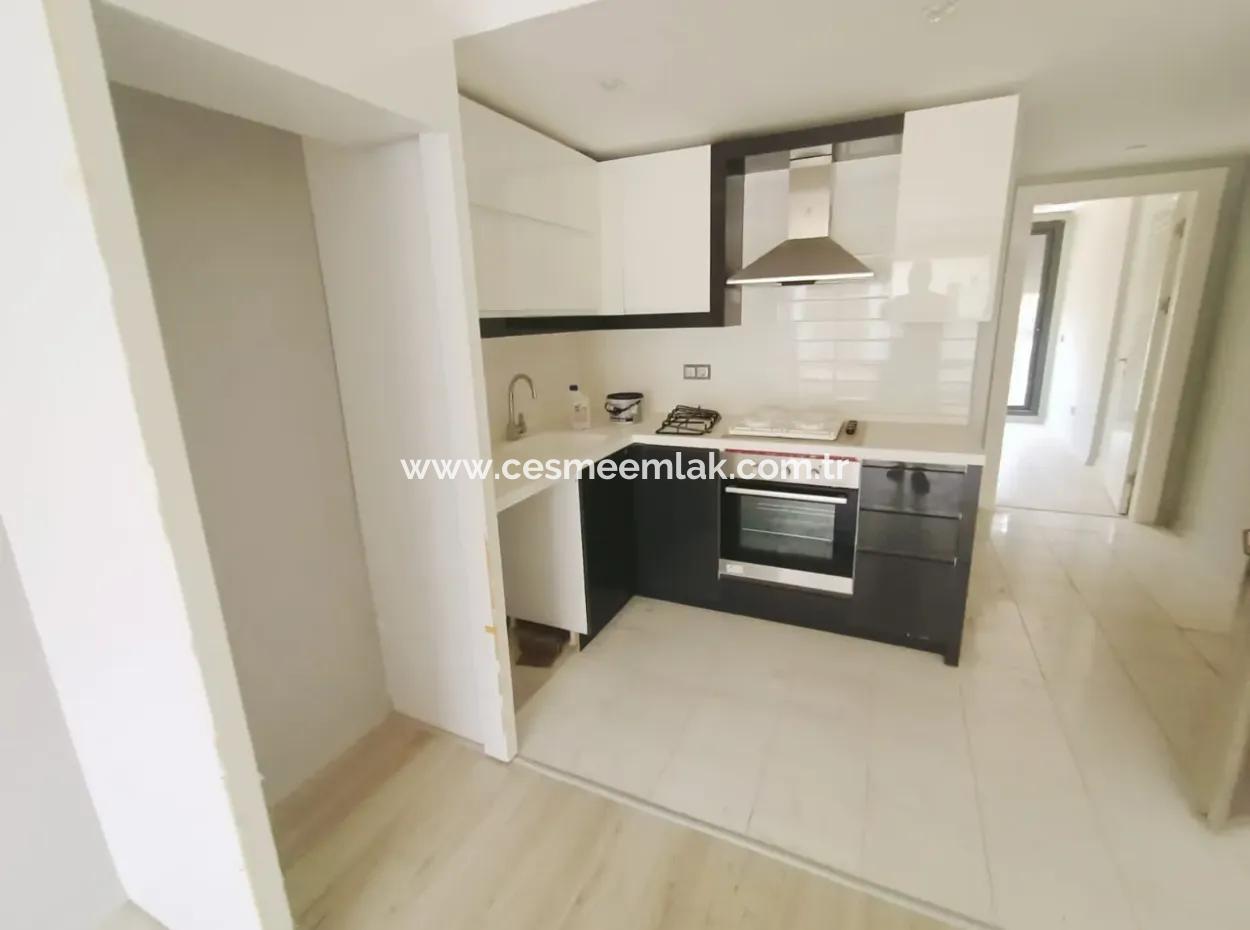 Wohnung Zum Verkauf In Çeşme Ilicada Zu Fuss Zum Meer