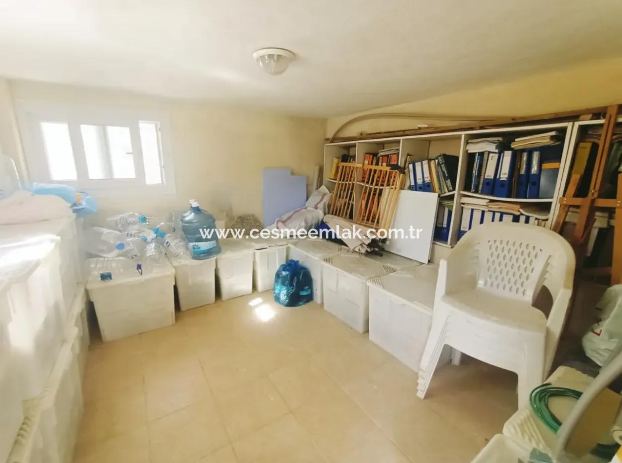 Çeşme'de Deniz Görür Zu Verkaufen 3 1 Freistehende Villa