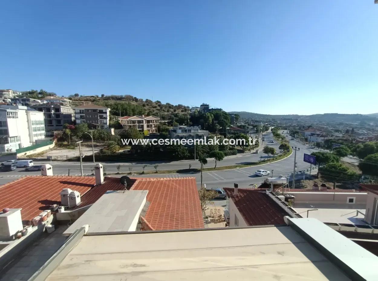 2 1 Geräumige Wohnung Zum Verkauf Im Zentrum Von Cesme