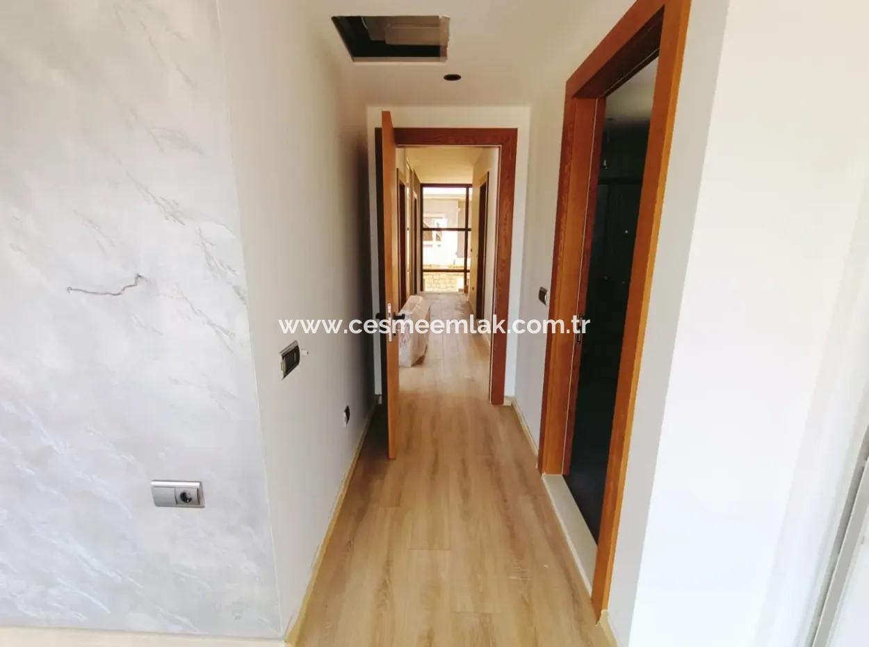 Ultra Luxuriöse Villa Mit Freistehendem Pool In Çeşme Fenerburnu