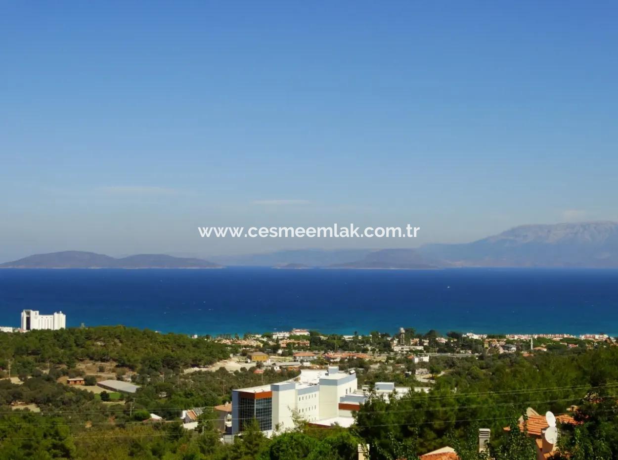 Çeşme Boyalik Rtlarinde Full Deniz Manz. Villa Mit Freistehendem Pool