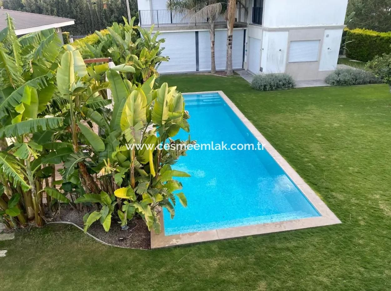 Freistehende Villa Zur Monatlichen Miete In Çeşme Mamurbaba