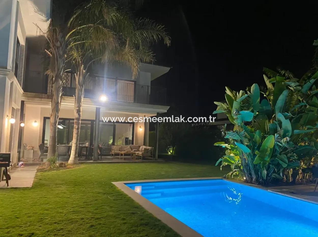 Freistehende Villa Zur Monatlichen Miete In Çeşme Mamurbaba