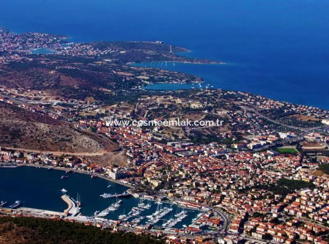 Çeşme -Izmir Feld Zum Verkauf Auf Der Alten Strasse Null Zur Strasse