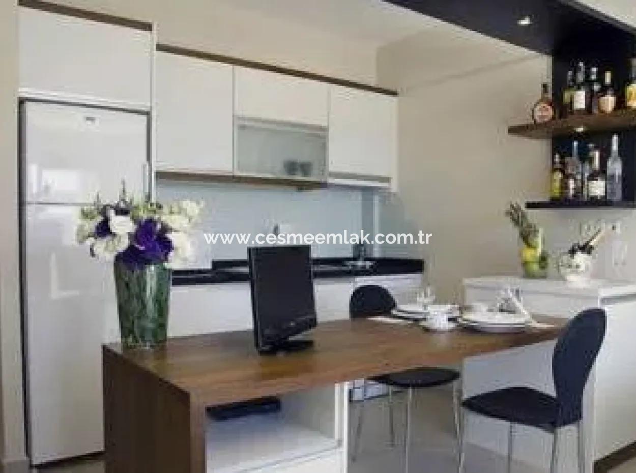 Residenzwohnung Mit Pool Zur Monatlichen Miete Im Zentrum Von Cesme