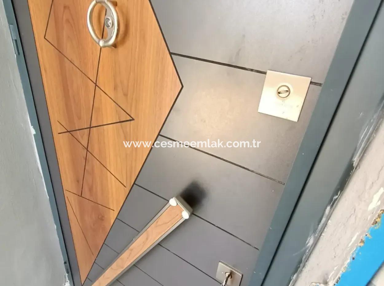 2 1 Und 1 1 Wohnung Mit Terrasse Zum Verkauf In Cesme