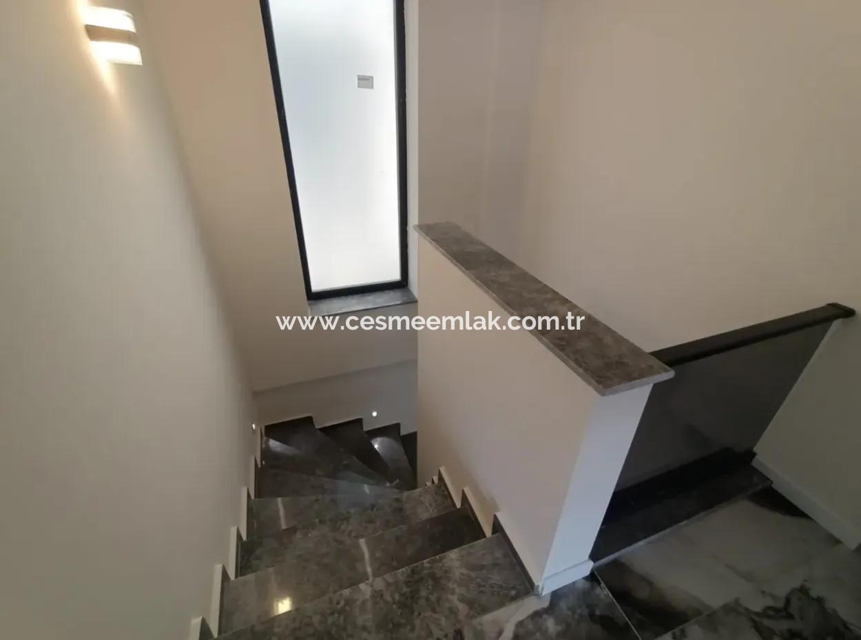 4 1 Zero Luxusvilla Mit Freistehendem Pool In Cesme Sifne