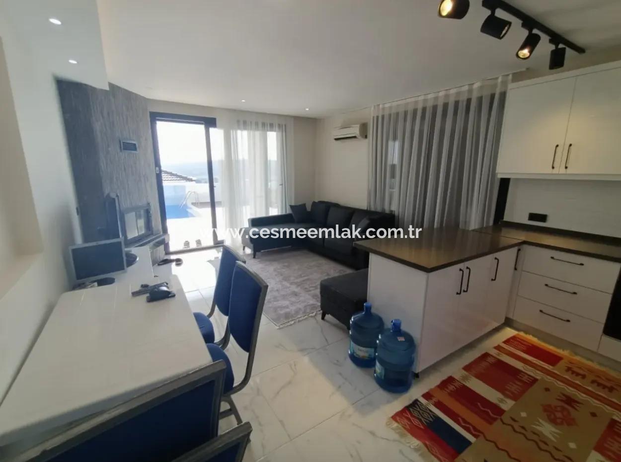 6 2 2 Zweibettvillen Mit Freistehendem Pool Zum Verkauf In Cesme