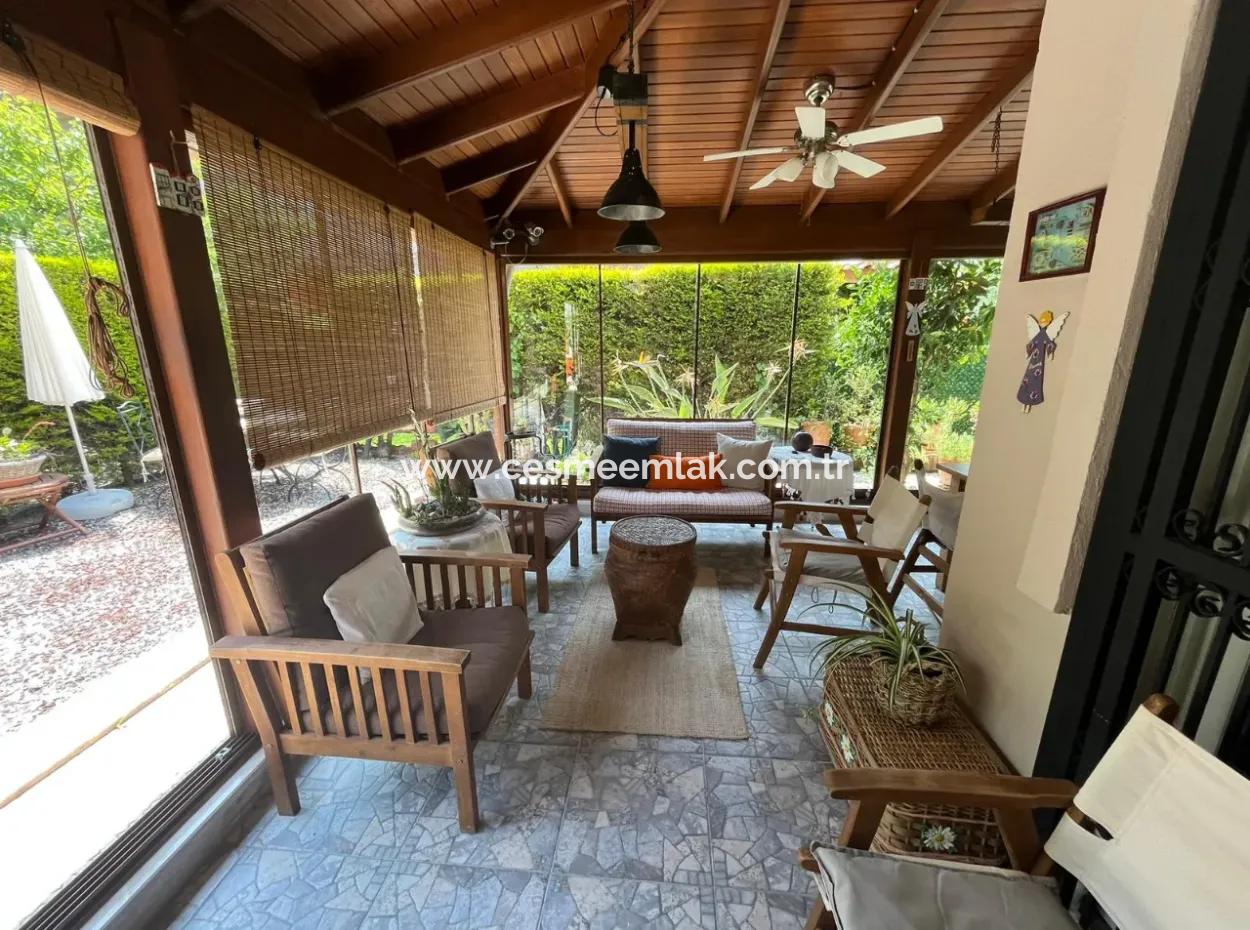 Çeşme Alacati Çamlik In Marktnähe 3 1 Maisonette-Villa Zu Verkaufen