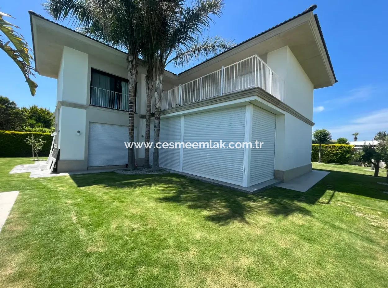 Freistehende Villa Zur Monatlichen Miete In Çeşme Mamurbaba