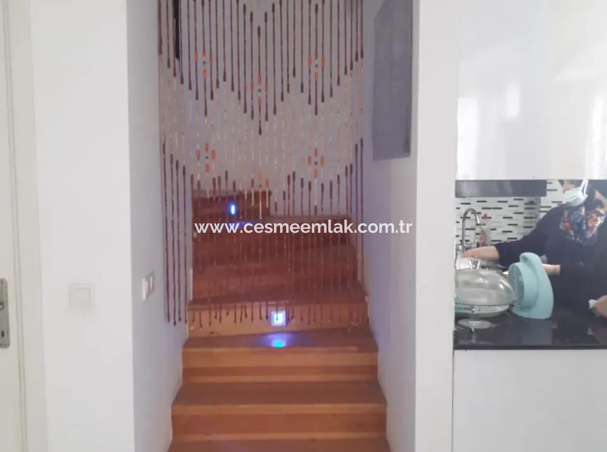 2 1 Maisonette-Einfamilienhaus Zum Verkauf Im Zentrum Von Cesme
