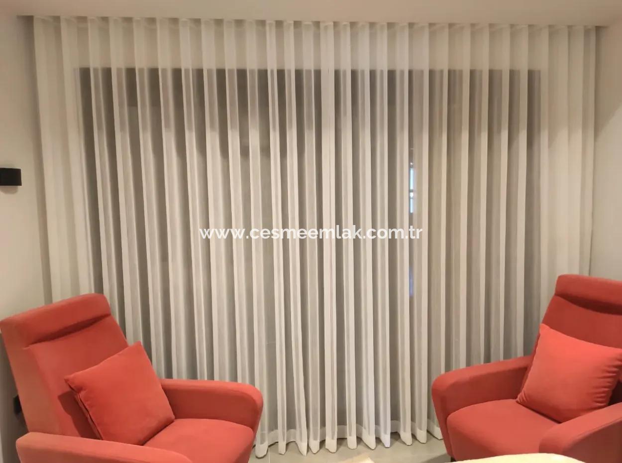 Zu Verkaufen In Cesme Ovacik 6 2 Luxuriöse Freistehende Villa Mit Modernem Pool