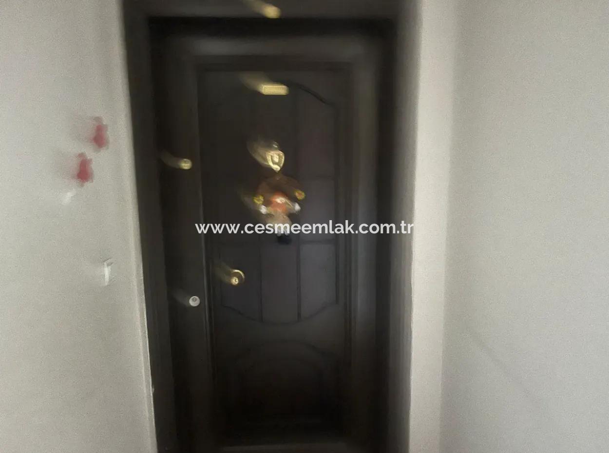 Arakat 2 1 Wohnung Mit Balkon In Der Nähe Des Zentralen Yachthafens Von Cesme