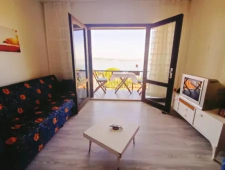 Wohnung Mit Direktem Meerblick In Çeşme Paşalimani