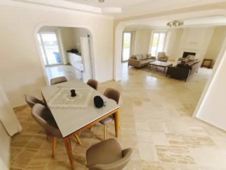 Villa Mit Saisonvermietung 4 1 Freistehender Pool In Çeşme Mamurbaba