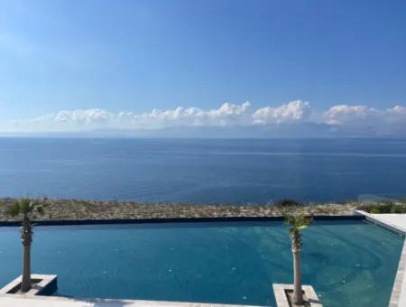 Wohnung Mit Infinity-Pool Zum Verkauf In Cesme Ayasaranda 2 1 Garten