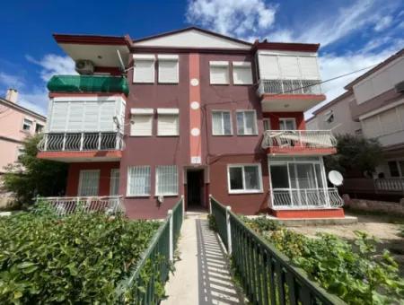 2 1 Wohnung Zum Verkauf Mit Hohem Garten Im Zentrum Von Çeşme