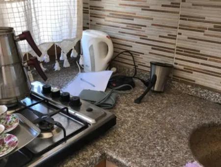 Saisonale Miete Grosse 2 1 Gartengeschosswohnung Im Zentrum Von Cesme