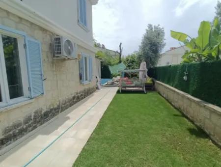 In Der Nähe Von Cesme Ayayorgiye Monatsmiete Freistehender Pool 3 1 Villa