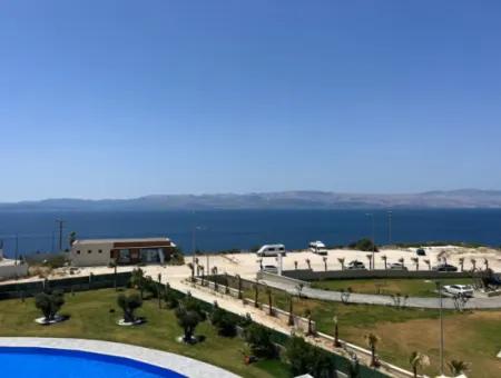 Volles Meer Manz Bei Çeşme Ayasaranda. 2-In-1-Residenzwohnung Mit Terrasse