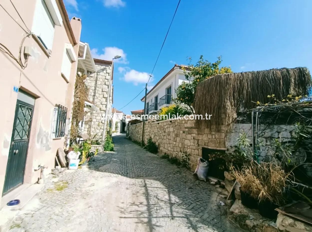 Greek House Suitable To Be A Hotel For Sale In Alacati Hacimemis