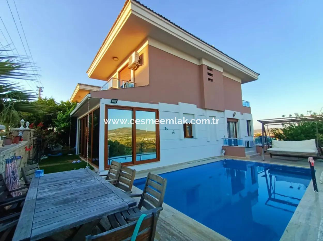Seasonal Villa For Rent With Detached Pool In Cesme Alacati