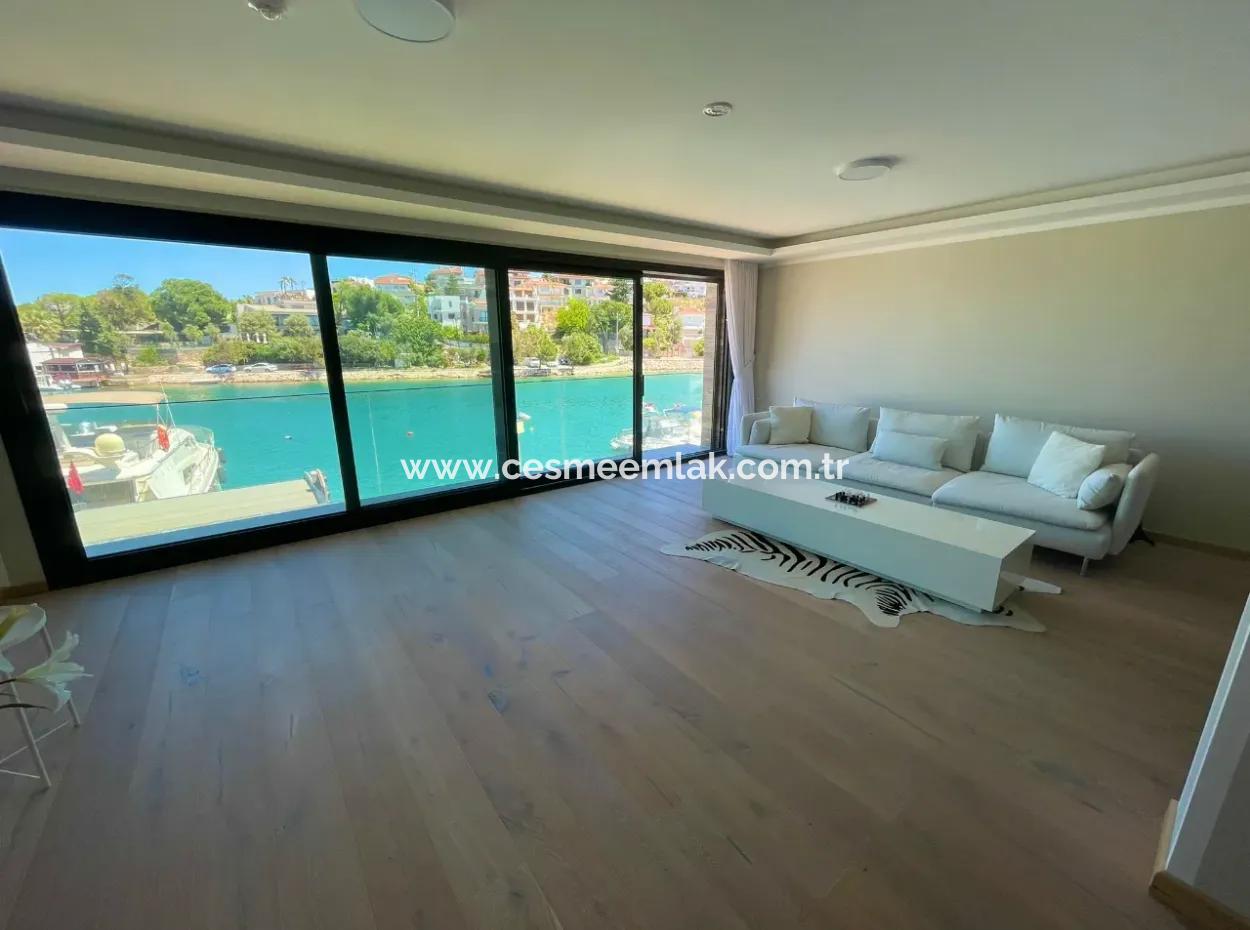 Double Double Apartment With Zero Sea View In Cesme Dalyan