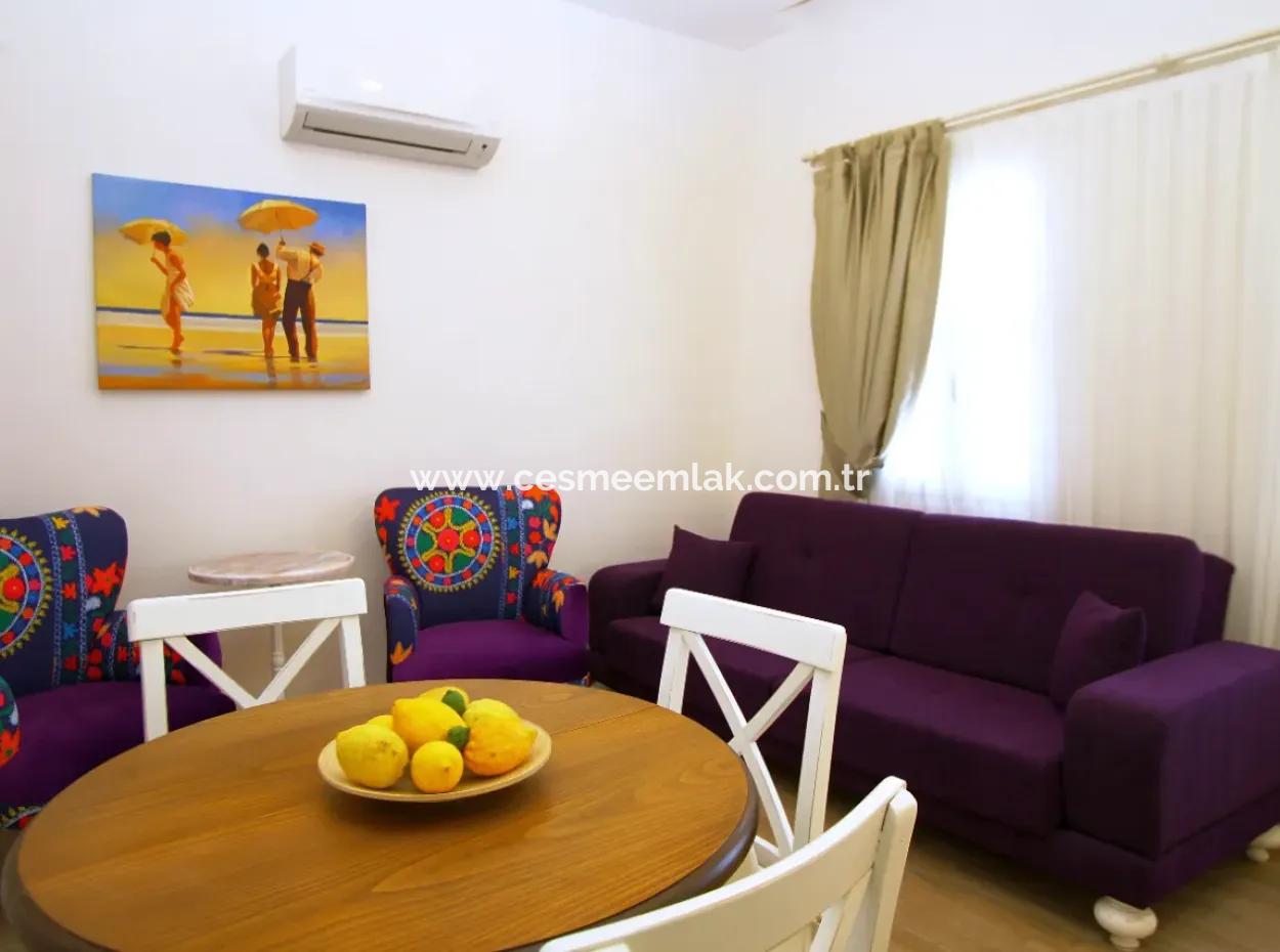 1 1 Lux Apartment For Daily Rent In The Center Of Cesme