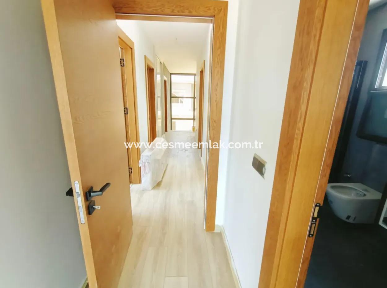 Ultra Luxurious Villa With Detached Pool In Çeşme Fenerburnu