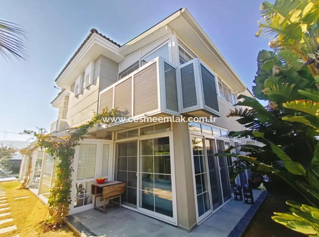 Villa With Detached Pool For Sale In Çeşme Alacati