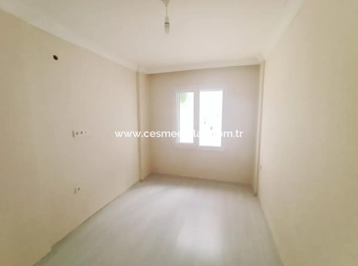 Çeşme Center 2 1 Kaçmaz Opportunity Apartment For Sale