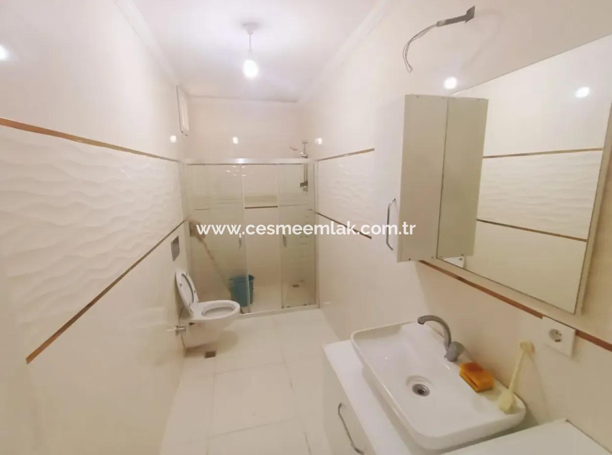 Çeşme Center 2 1 Kaçmaz Opportunity Apartment For Sale