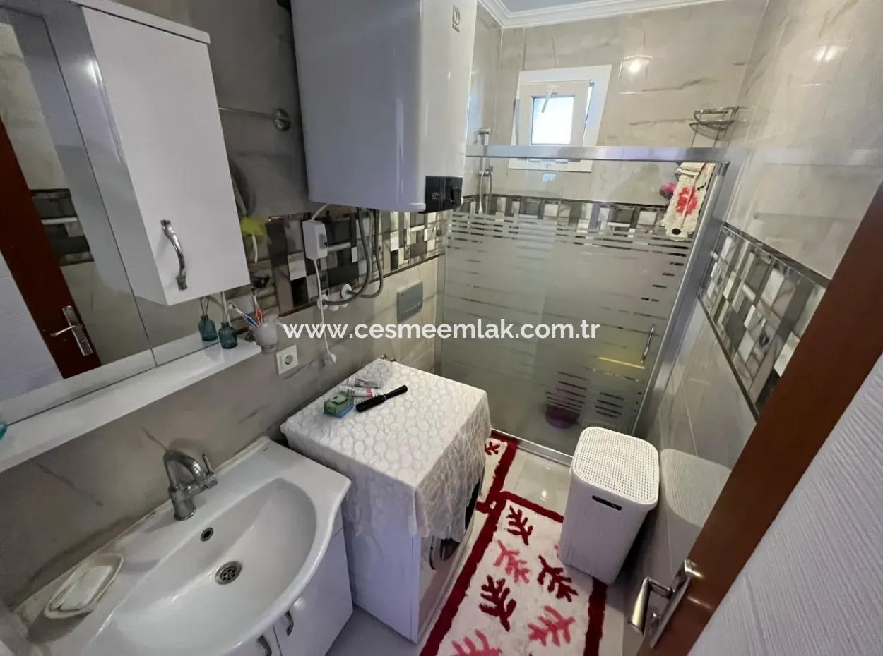 1 1 Furnished Seasonal Apartment In Çeşme Dalyan