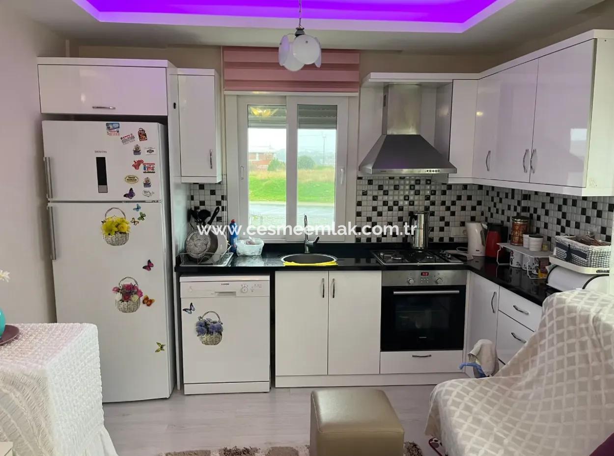 1 1 Furnished Seasonal Apartment In Çeşme Dalyan