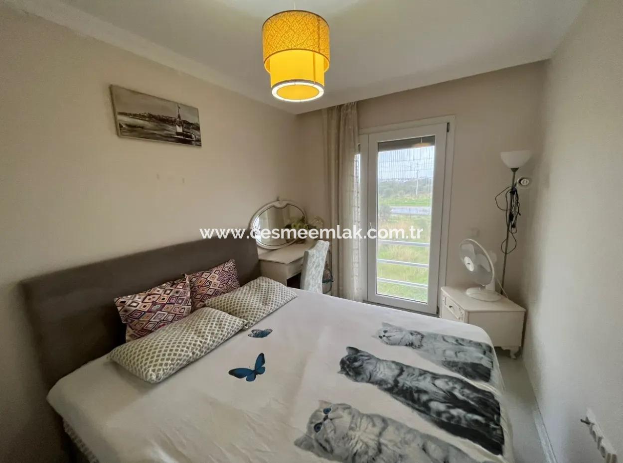 1 1 Furnished Seasonal Apartment In Çeşme Dalyan