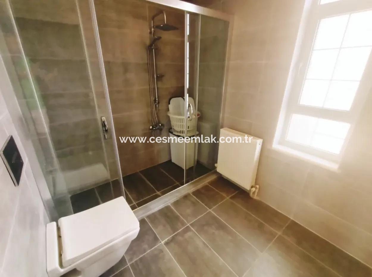 Annual Rental Villa In Çeşme Mamurbaba 4 1 Detached Pool