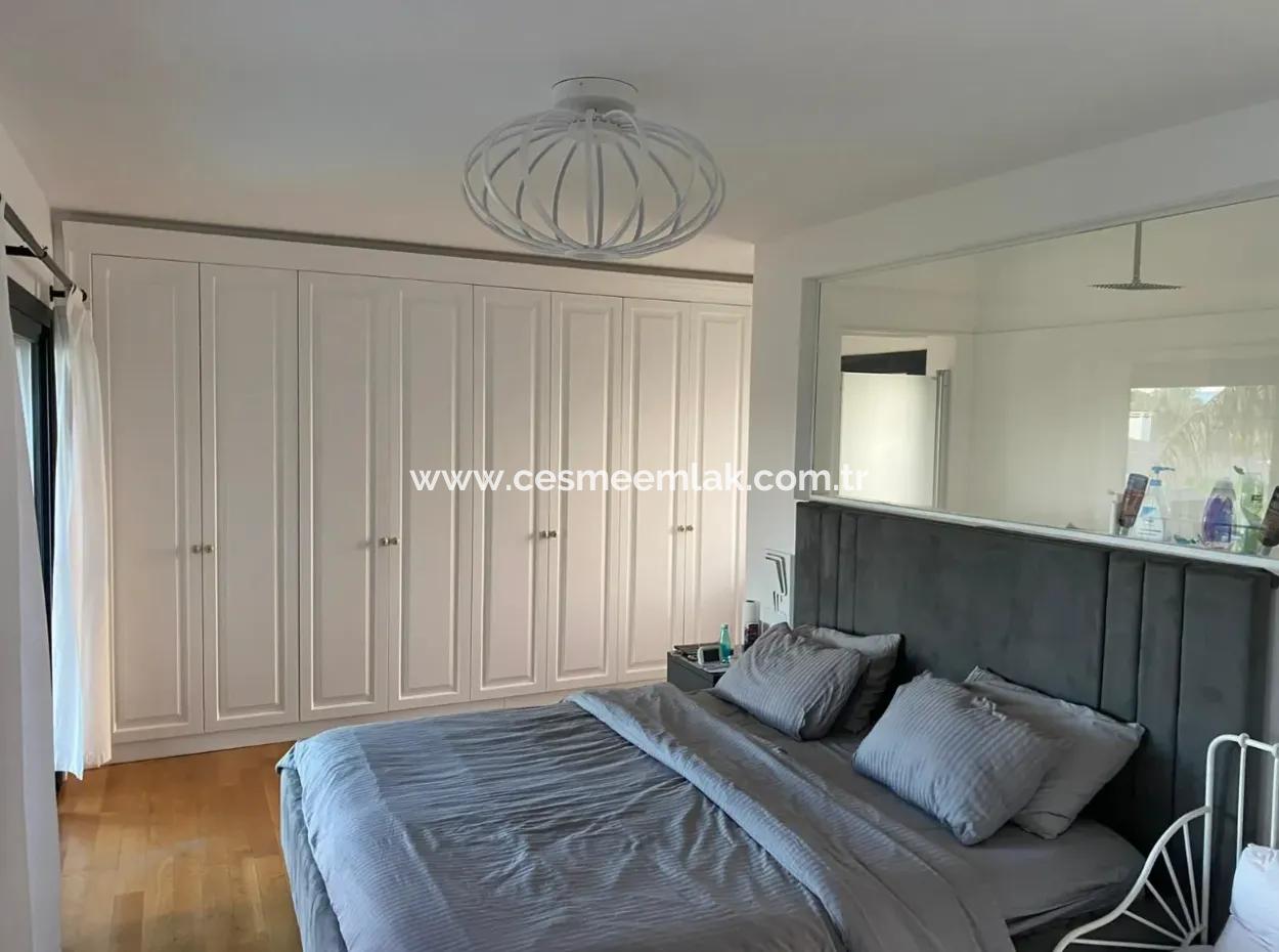 Detached Mansion For Monthly Rent In Çeşme Mamurbaba