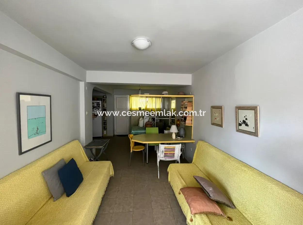 Sea Front Seasonal Rent Ground Floor Apartment In Çeşme Boyalik