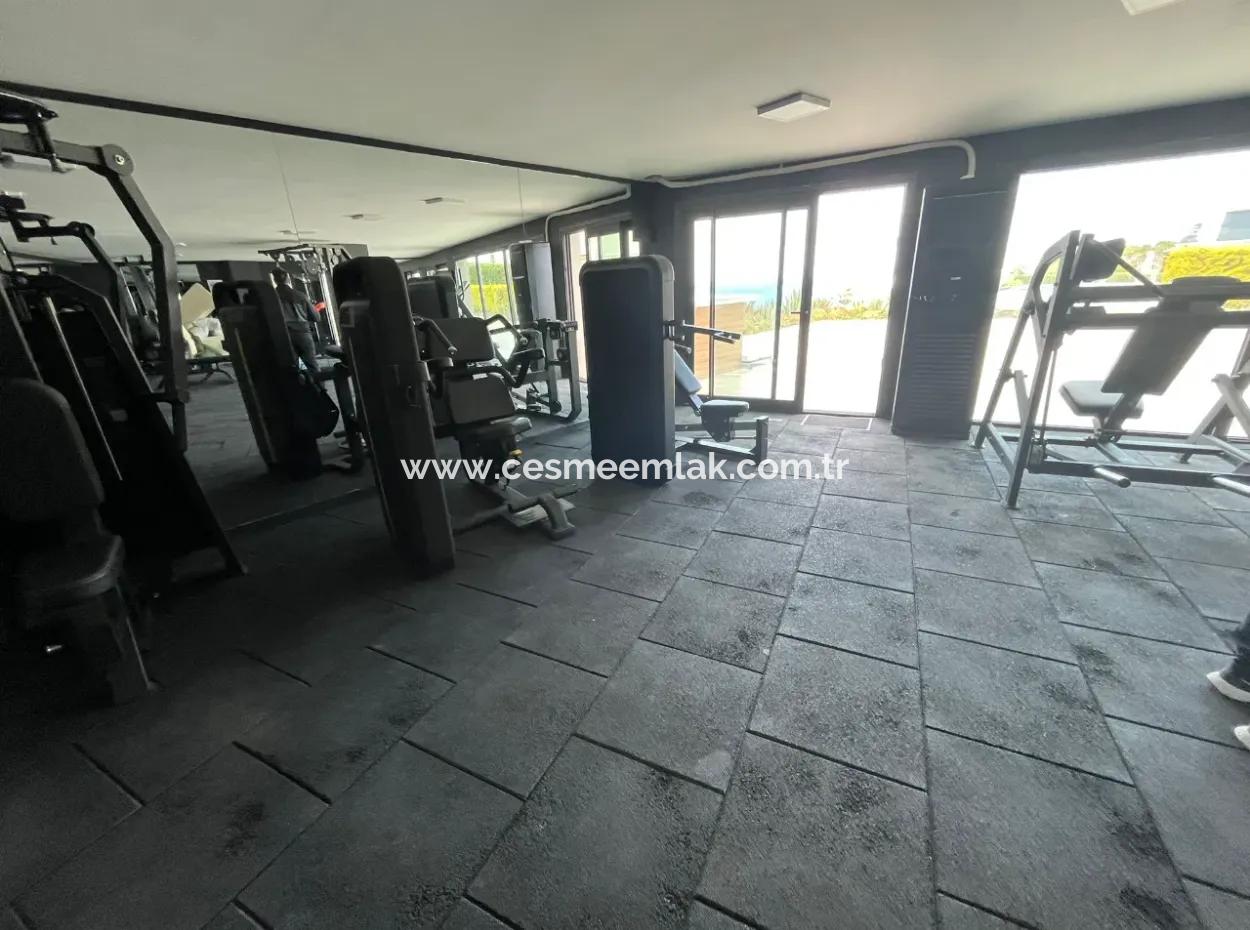 Deniz Manz In Çeşme Ayasaranda Deposit. Garden For Sale 1 1 Apartment