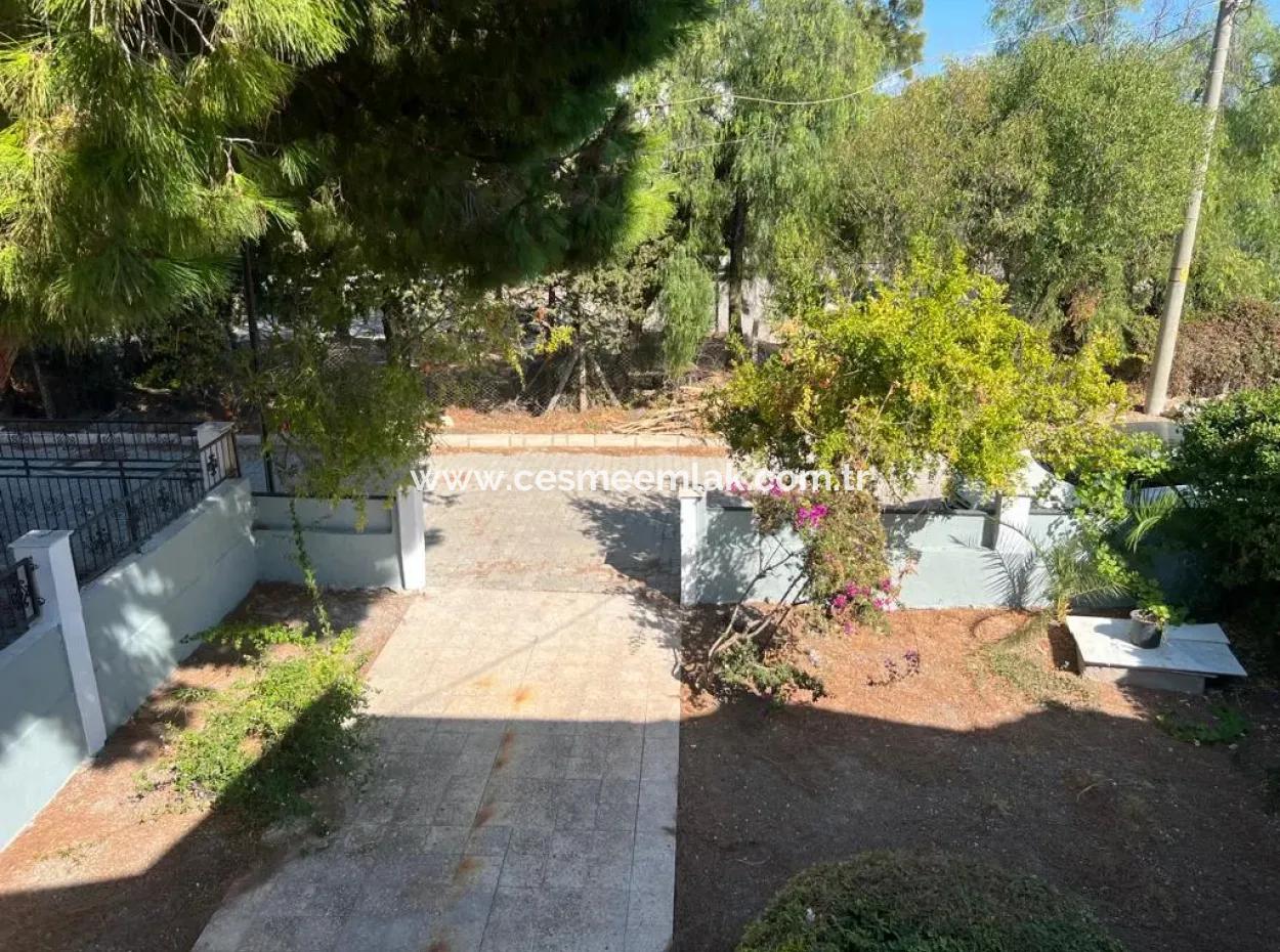 Çeşme Ilica Altinyunusta Very Close To The Sea Seasonal Rental Villa