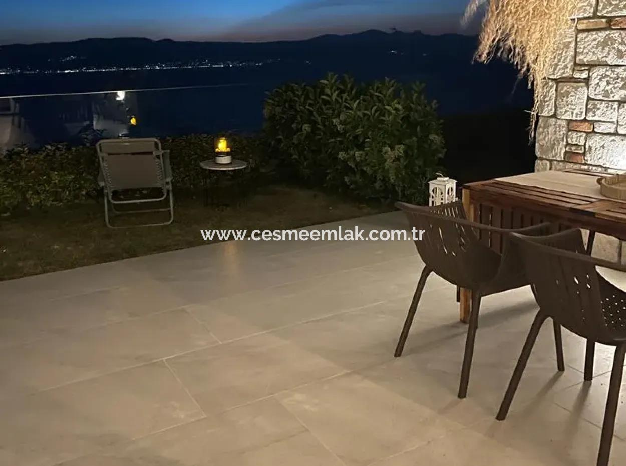 Full Sea Manz At Çeşme Ayasaranda. Monthly Rent 1 1 Residence Apartment