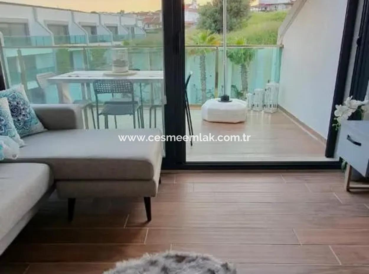 1 1 Residence Apartment With Pool For Monthly Rent In Çeşme Dalyan