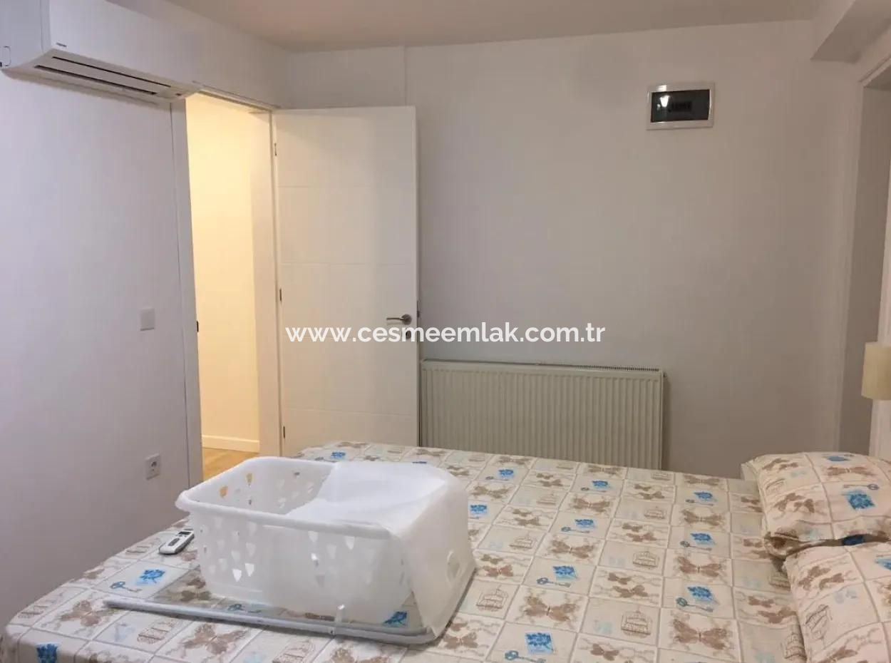 Seasonal Rental Sea In Cesme Center 20M. 1 1 Apartment