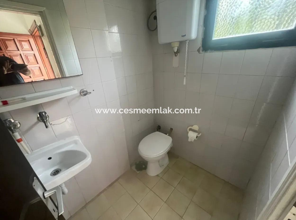 Çeşme Ilica To The Sea 200 M. Seasonal Rent 3 1 Villa