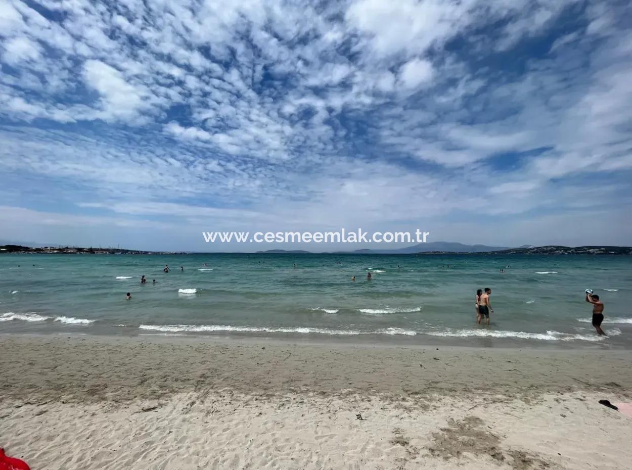 Detached House For Rent At The Seafront In Çeşme Ilica