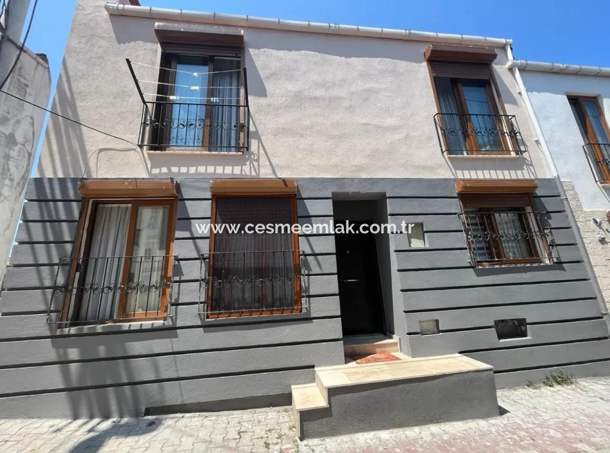 2 1 Duplex Detached House For Sale In The Center Of Cesme