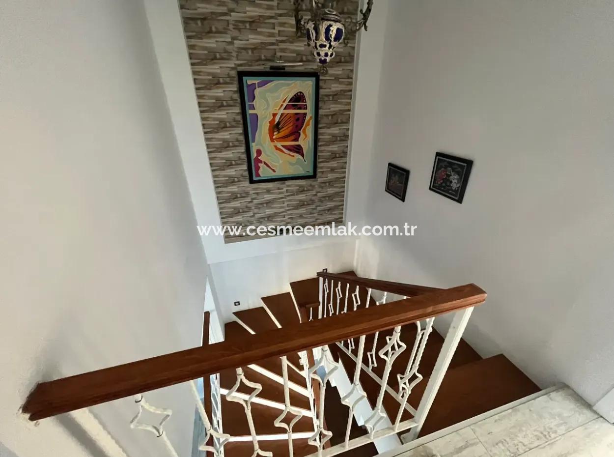 Triplex Villa With Detached Pool For Annual Rent In The Center Of Cesme