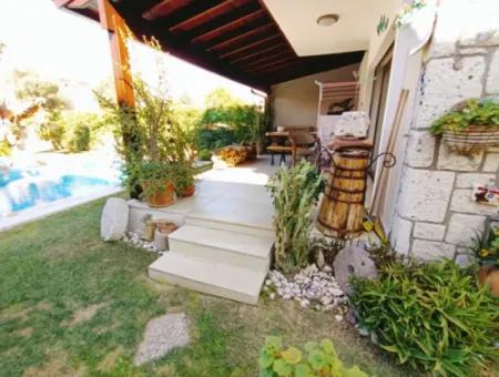 Villa For Rent In Cesme Alacati